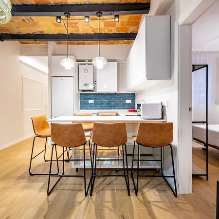 Bebarceloner Eixample - 4 Bedrooms * ברצלונה